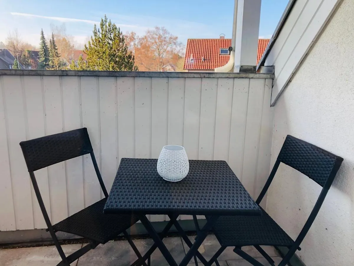 Deluxe Apartments Messe Flughafen لينفلدن اشتردين