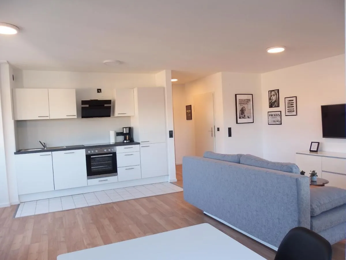 Deluxe Apartments Messe Flughafen لينفلدن اشتردين  لينفلدن اشتردين