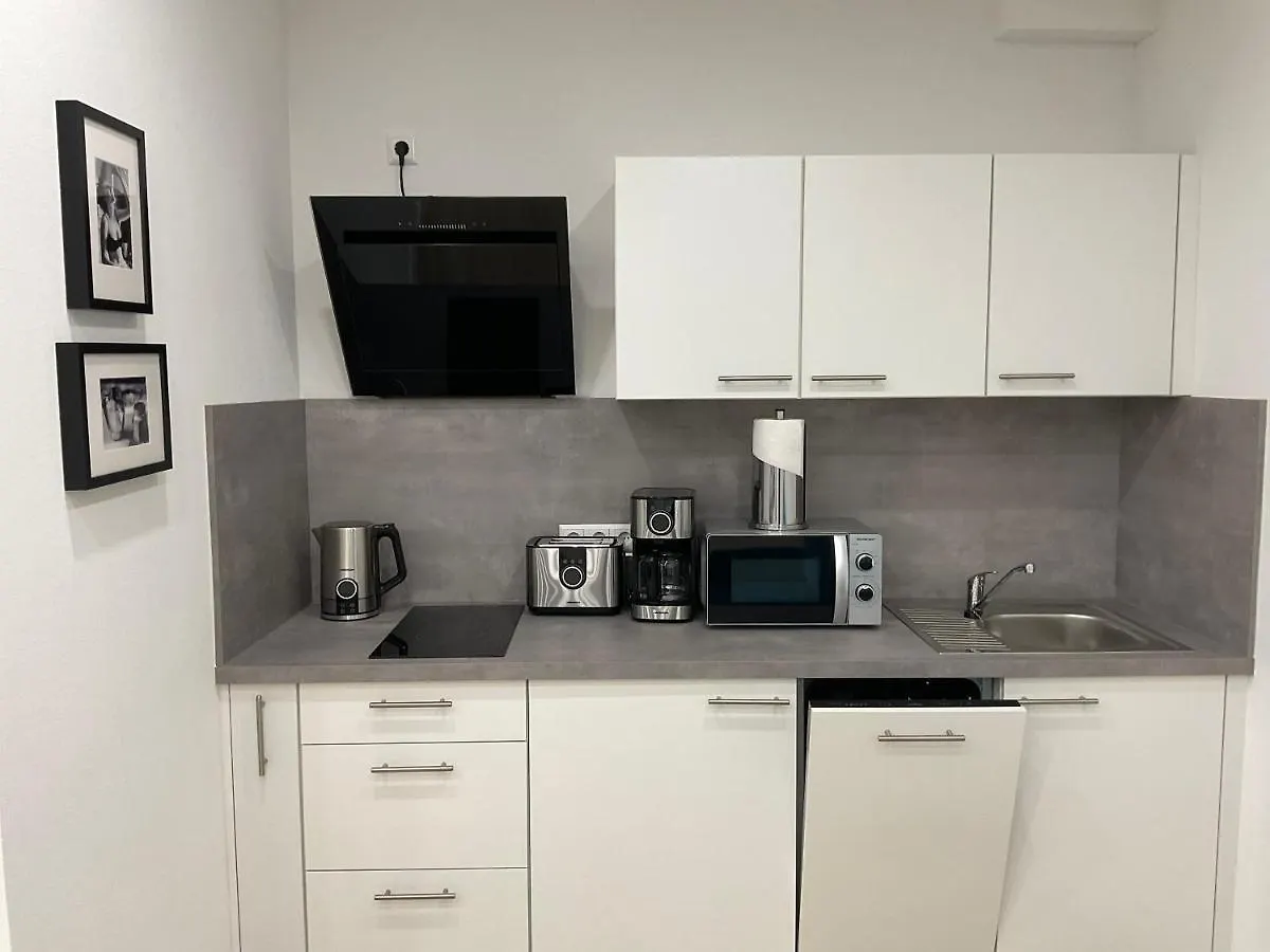 Deluxe Apartments Messe Flughafen لينفلدن اشتردين  لينفلدن اشتردين