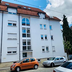 Appartement Exklusiv Moeblierte In Besten Lage, Stuttgart